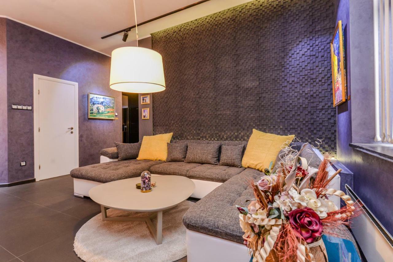 Champs-Elysees Sofia 2-Bdr, 2-Bthr Tsar Simeon Suite By Flat Mаnager Εξωτερικό φωτογραφία