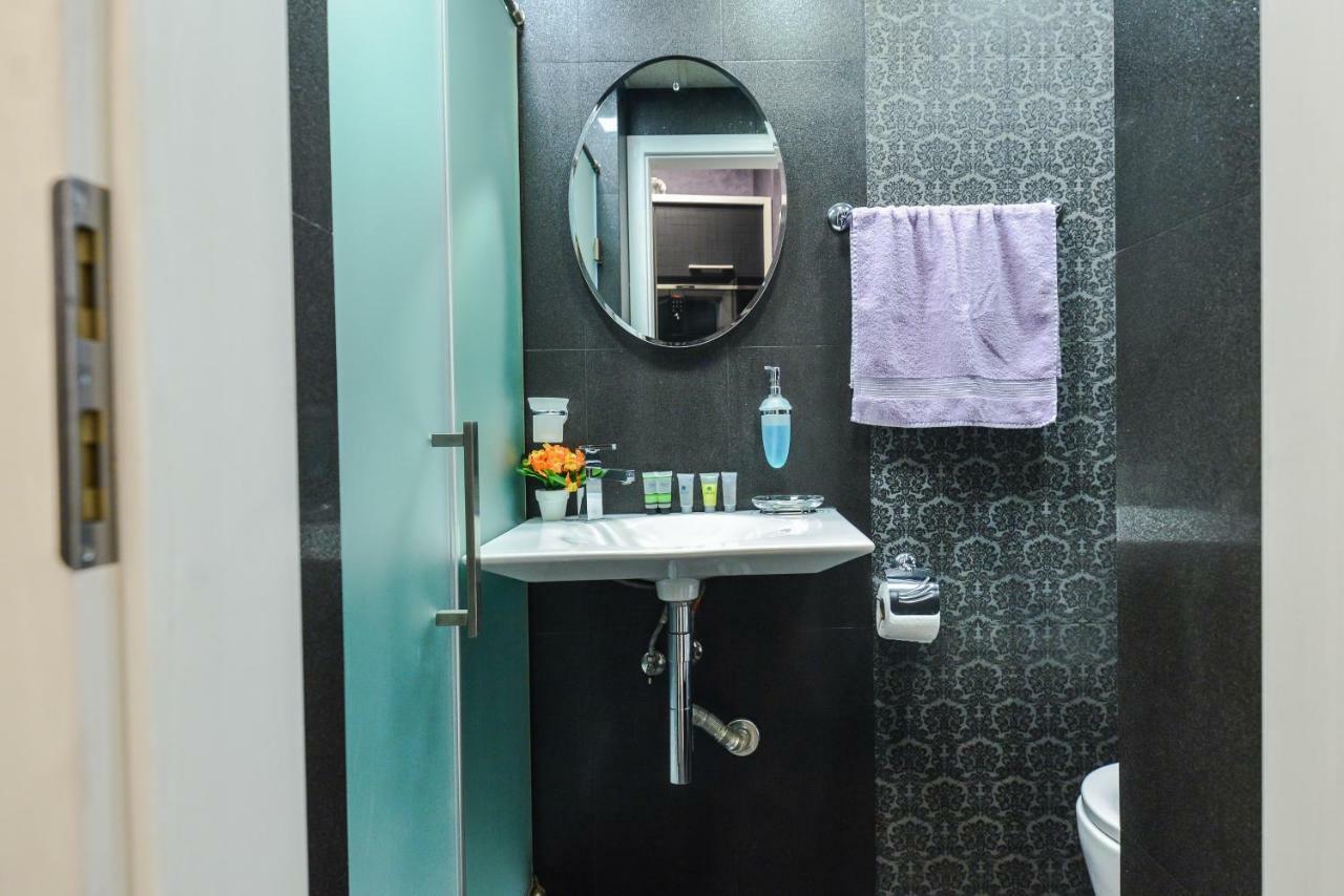 Champs-Elysees Sofia 2-Bdr, 2-Bthr Tsar Simeon Suite By Flat Mаnager Εξωτερικό φωτογραφία